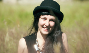 photoGirl2